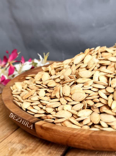 تخم کدو برشته